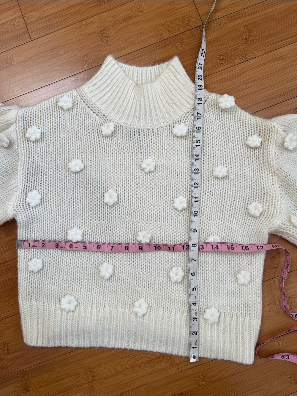 NWOT Farm Rio Floral Applique Lantern-Sleeve Sweater XS - Picture 9 of 11